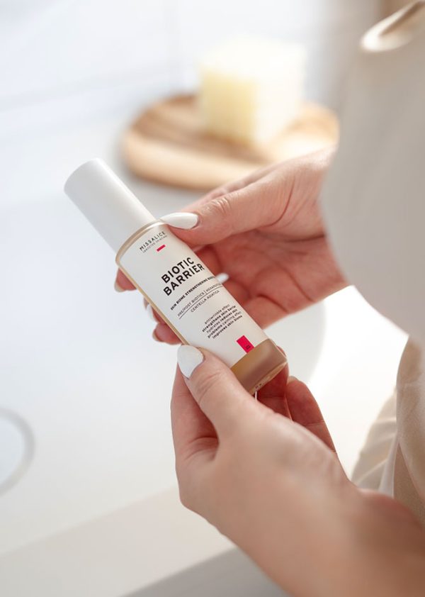 BIOTIC BARRIER / Pre & Postbiotic Hydration Booster (30ml) - Image 4