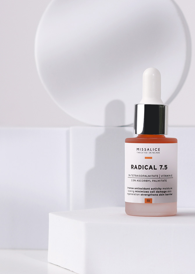 RADICAL 7.5 / Oil-Based Vitamin C Antioxidant Serum - Image 5